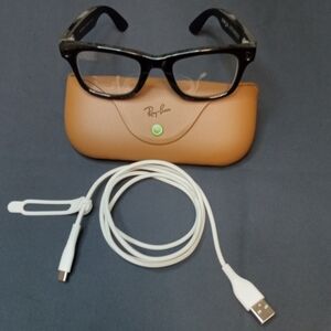 Ray-Ban Black Smart Glasses